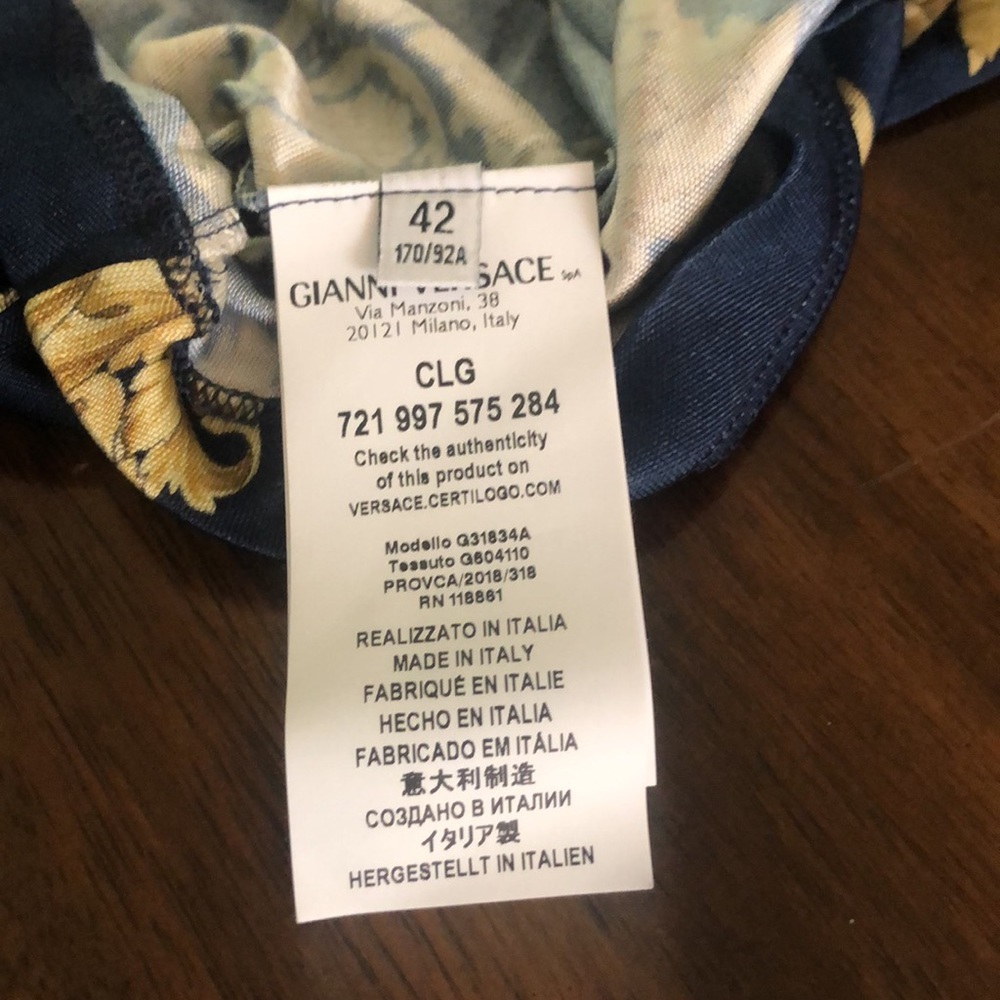 Versace Collection Top - Picture 8 of 8